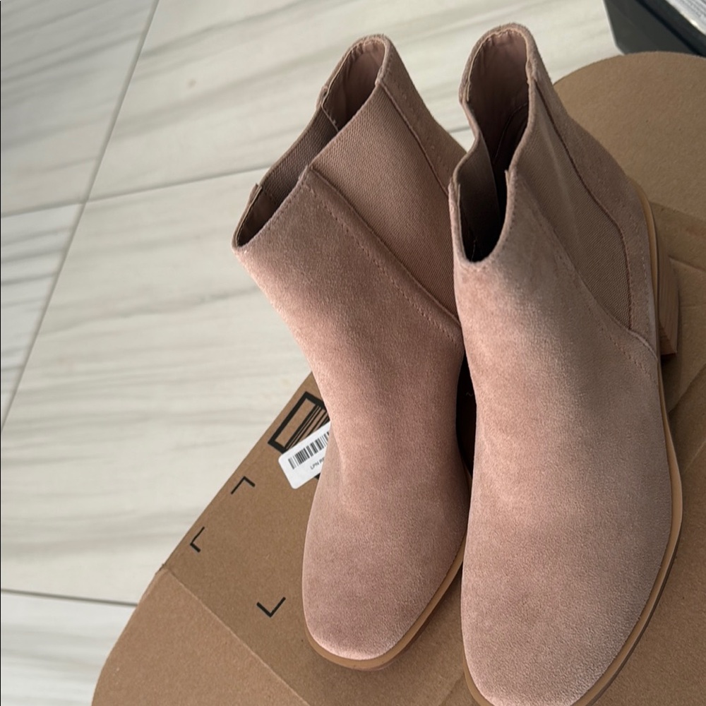 Women's Tan Ankle Boots